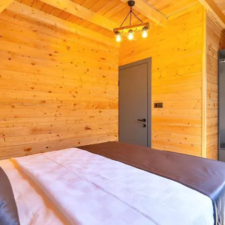 2 Bedroom Secluded With Private Pool Hot Tub Villa