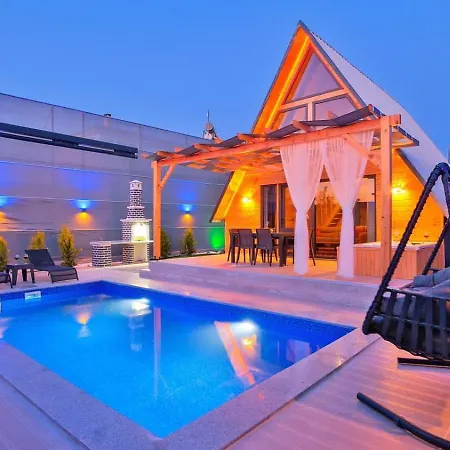 Villa 2 Bedroom Secluded With Private Pool Hot Tub Fethiye